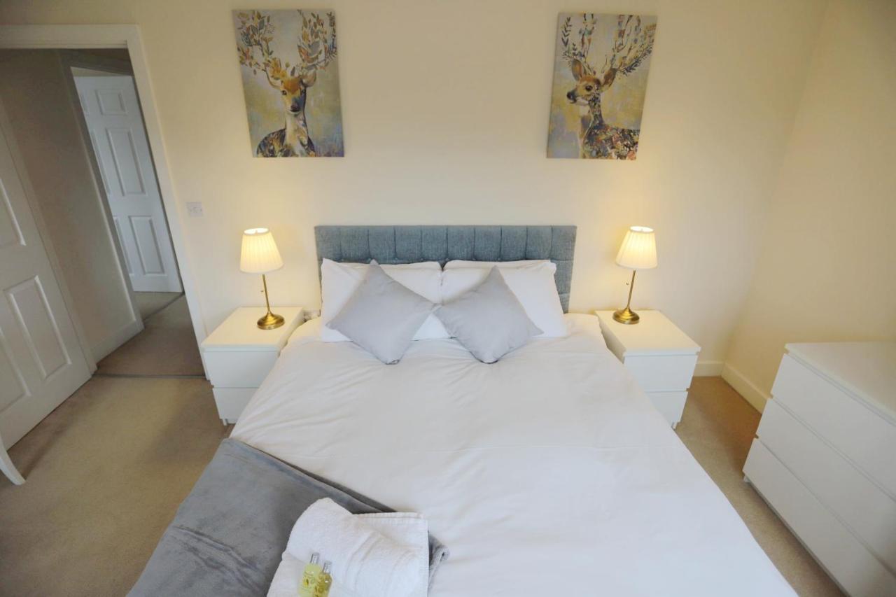 Appartamento Easytravel Luxury Nec/Airport 3 Beds House Birmingham Esterno foto