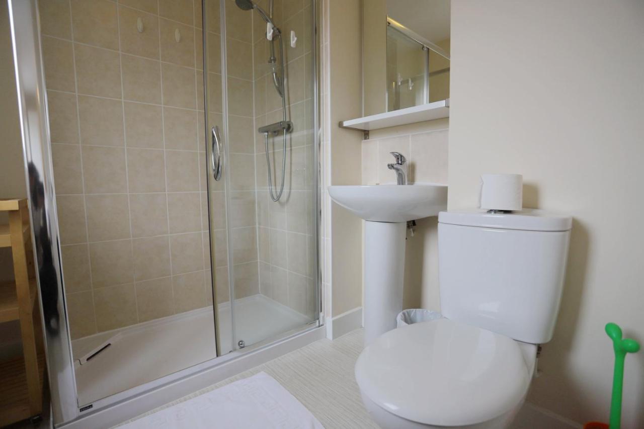 Appartamento Easytravel Luxury Nec/Airport 3 Beds House Birmingham Esterno foto