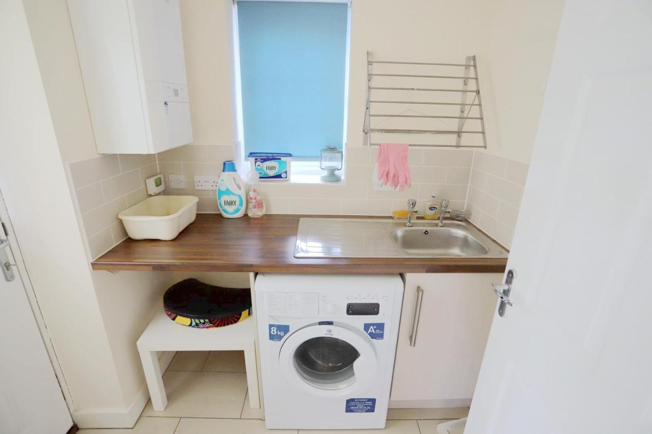 Appartamento Easytravel Luxury Nec/Airport 3 Beds House Birmingham Esterno foto